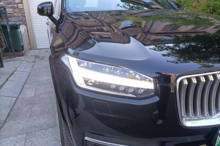 Used Volvo XC90 New Energy 2021 E-Drive Hybrid T8 Luxury Flagship 7-Seater Right Front Headlight