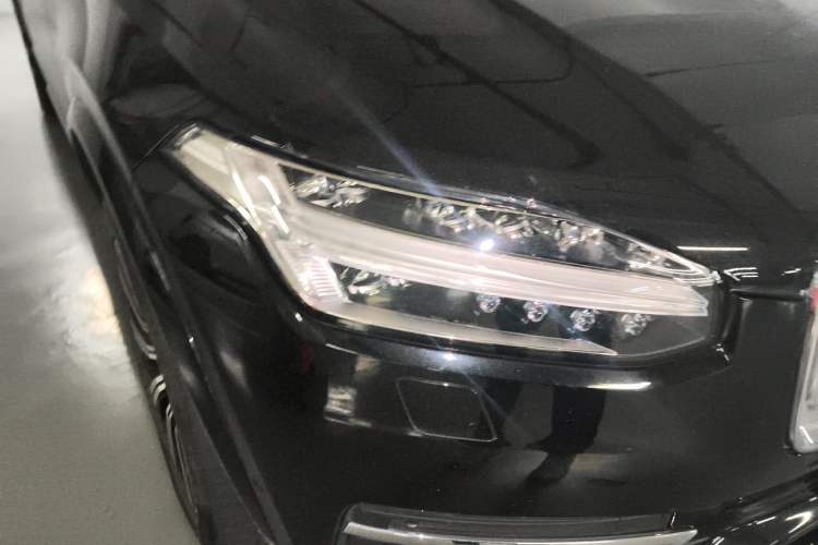 Used Volvo XC90 New Energy 2021 E-Drive Hybrid T8 Luxury Flagship 7-Seater Right Front Headlight