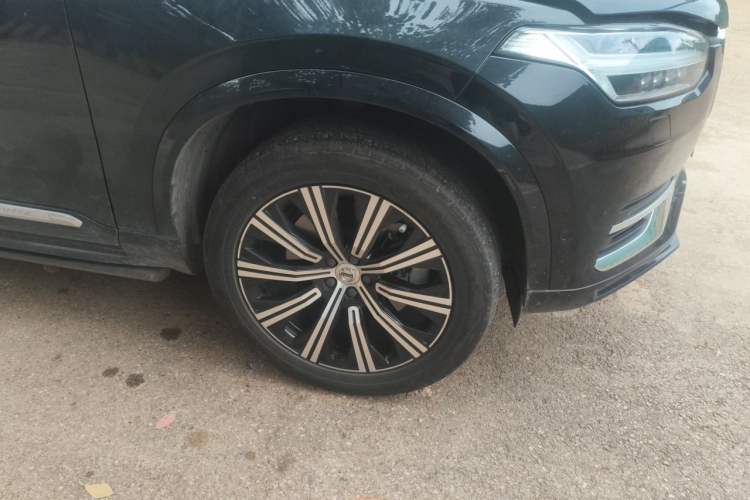 Used Volvo XC90 New Energy 2021 E-Drive Hybrid T8 Luxury Flagship 7-Seater Right Front Wheel Hub