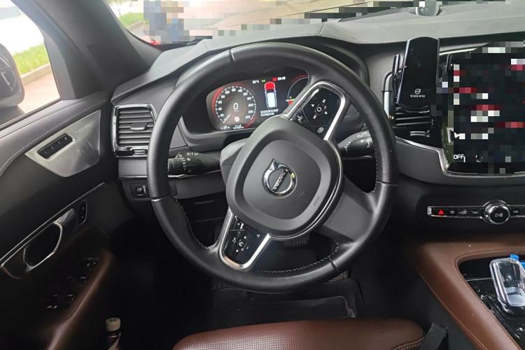 Used Volvo XC90 New Energy 2021 E-Drive Hybrid T8 Luxury Flagship 7-Seater Steering Wheel