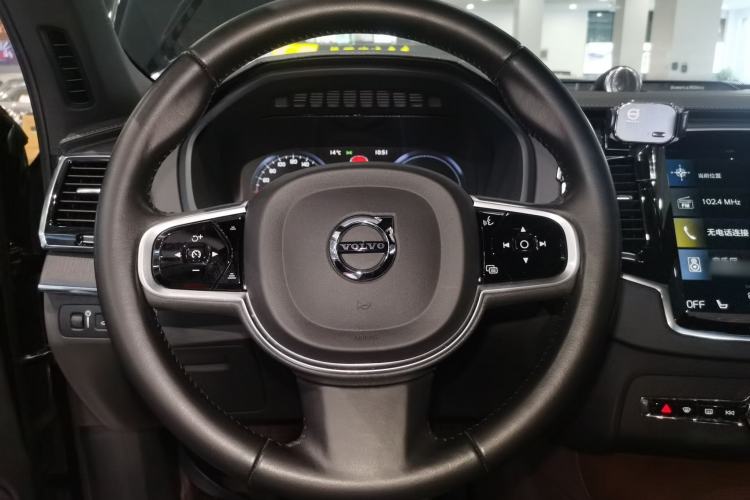Used Volvo XC90 New Energy 2021 E-Drive Hybrid T8 Luxury Flagship 7-Seater Steering Wheel