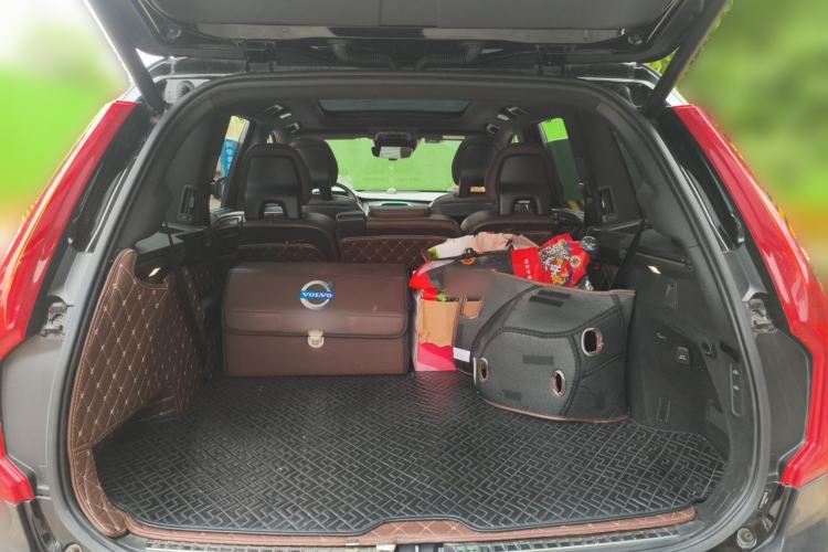 Used Volvo XC90 New Energy 2021 E-Drive Hybrid T8 Luxury Flagship 7-Seater Trunk