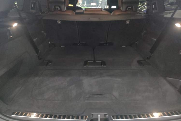 Used Volvo XC90 New Energy 2021 E-Drive Hybrid T8 Luxury Flagship 7-Seater Trunk