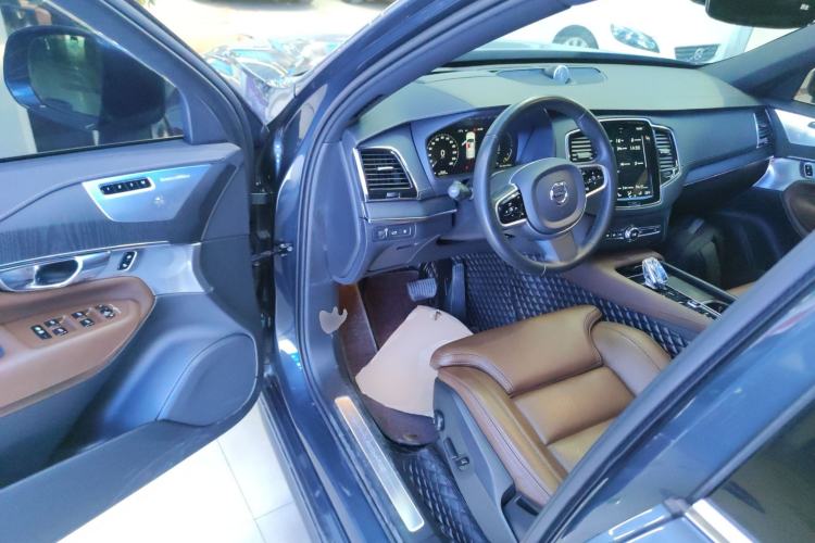 Used Volvo XC90 New Energy 2021 E-Drive Hybrid T8 Luxury Flagship 7-Seater Driver Seat