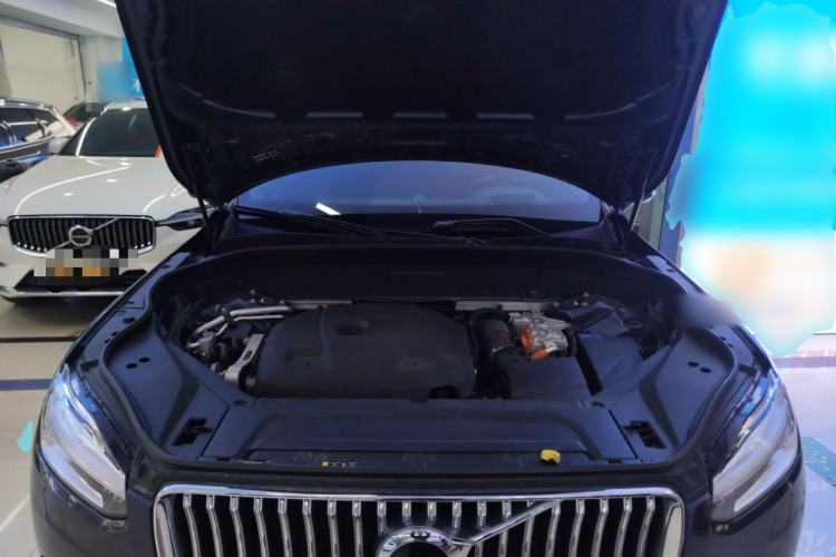 Used Volvo XC90 New Energy 2021 E-Drive Hybrid T8 Luxury Flagship 7-Seater Engine Bay