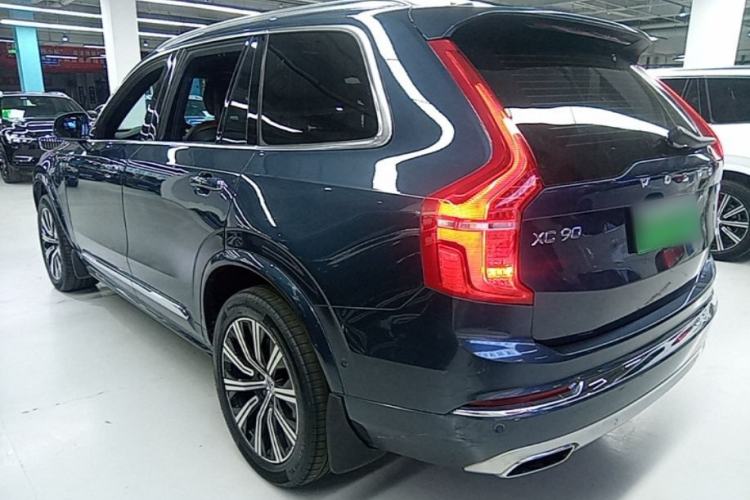Used Volvo XC90 New Energy 2021 E-Drive Hybrid T8 Luxury Flagship 7-Seater Rear Left 45 Deg