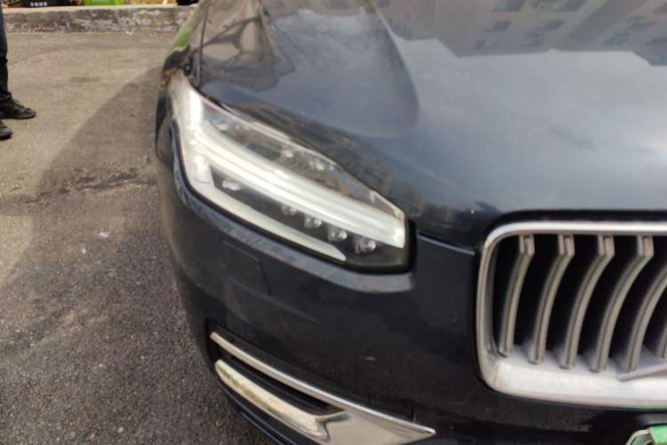 Used Volvo XC90 New Energy 2021 E-Drive Hybrid T8 Luxury Flagship 7-Seater Right Front Headlight