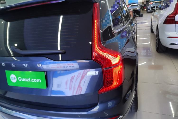 Used Volvo XC90 New Energy 2021 E-Drive Hybrid T8 Luxury Flagship 7-Seater Right Rear Taillight