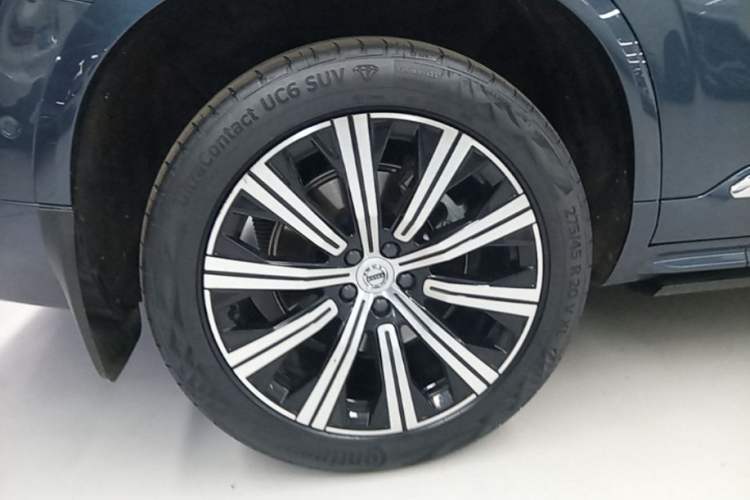 Used Volvo XC90 New Energy 2021 E-Drive Hybrid T8 Luxury Flagship 7-Seater Right Rear Wheel Hub