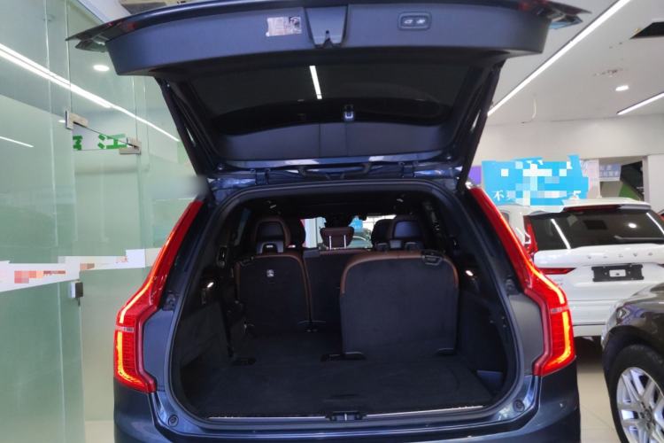 Used Volvo XC90 New Energy 2021 E-Drive Hybrid T8 Luxury Flagship 7-Seater Trunk