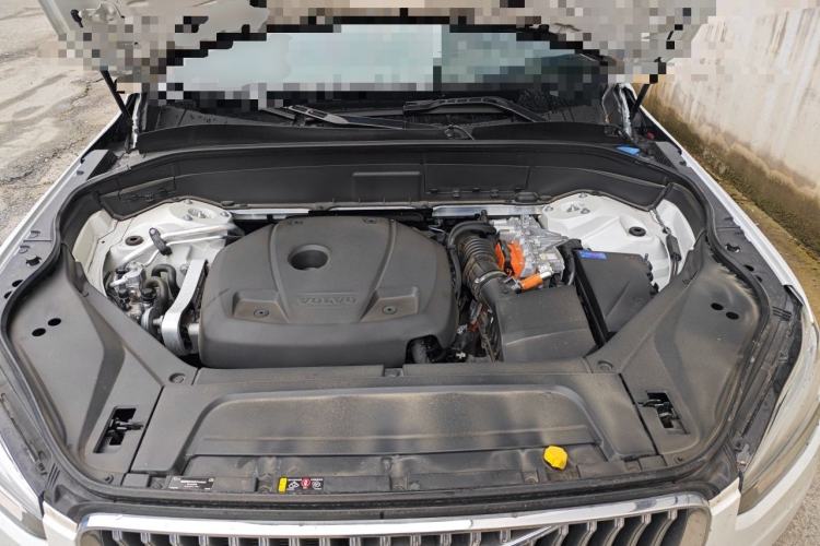 Used Volvo XC90 New Energy 2021 E-Drive Hybrid T8 Luxury Flagship 7-Seater Engine Bay