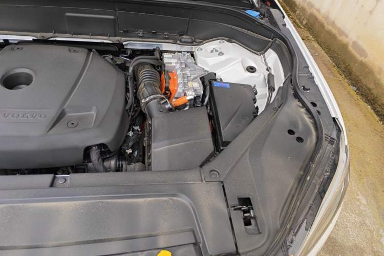 Used Volvo XC90 New Energy 2021 E-Drive Hybrid T8 Luxury Flagship 7-Seater Engine Bay Left