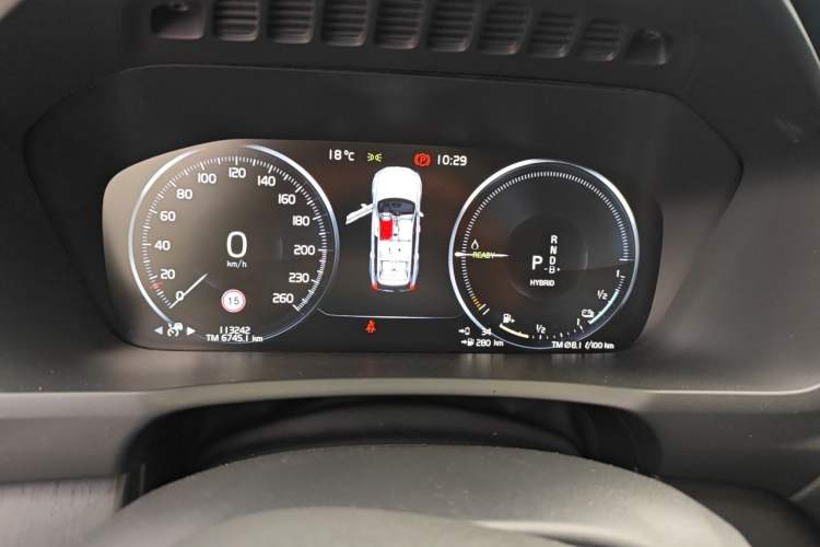 Used Volvo XC90 New Energy 2021 E-Drive Hybrid T8 Luxury Flagship 7-Seater Instrument Cluster