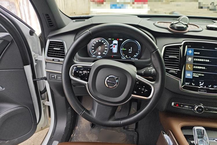 Used Volvo XC90 New Energy 2021 E-Drive Hybrid T8 Luxury Flagship 7-Seater Steering Wheel