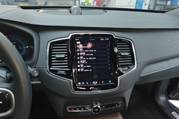 Used Volvo XC90 New Energy 2022 Facelift E-Drive Hybrid T8 Luxury Prestige 7-Seater Audio And AC Panel