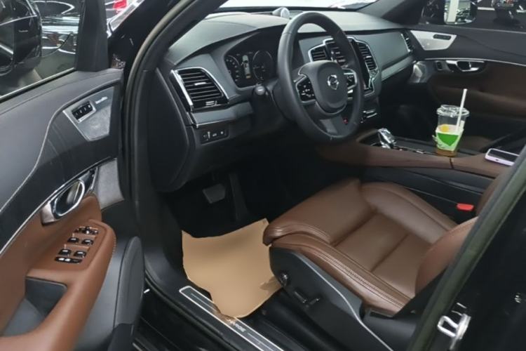 Used Volvo XC90 New Energy 2022 Facelift E-Drive Hybrid T8 Luxury Prestige 7-Seater Driver Seat