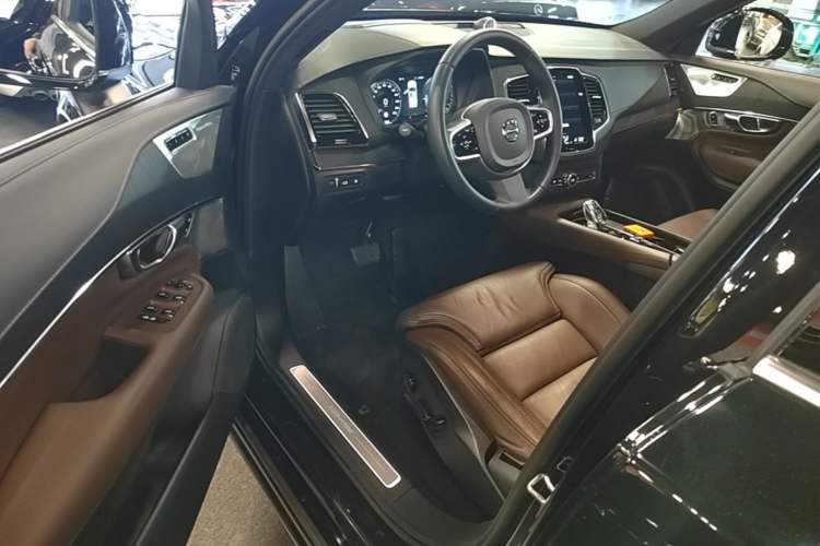 Used Volvo XC90 New Energy 2022 Facelift E-Drive Hybrid T8 Luxury Prestige 7-Seater Driver Seat