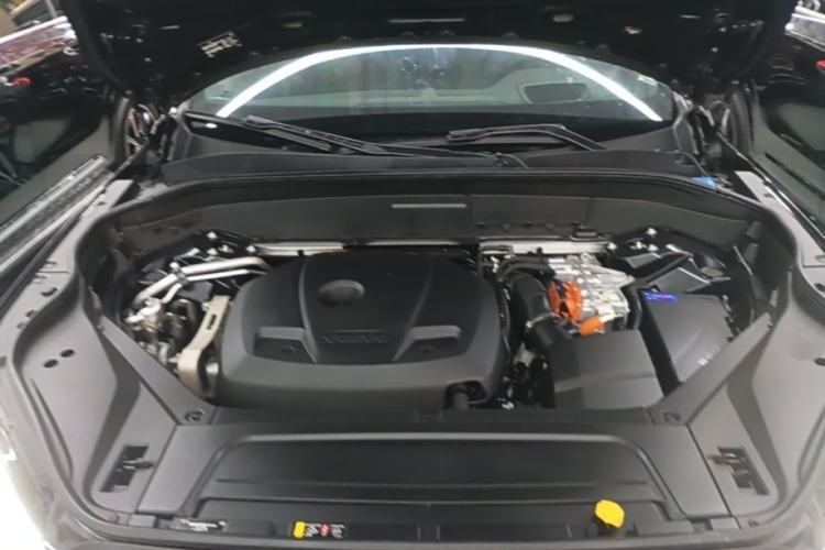 Used Volvo XC90 New Energy 2022 Facelift E-Drive Hybrid T8 Luxury Prestige 7-Seater Engine Bay