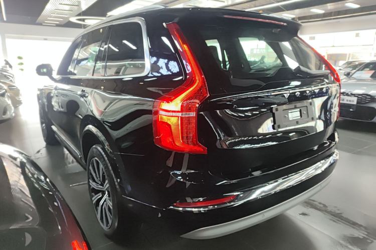 Used Volvo XC90 New Energy 2022 Facelift E-Drive Hybrid T8 Luxury Prestige 7-Seater Exterior 2