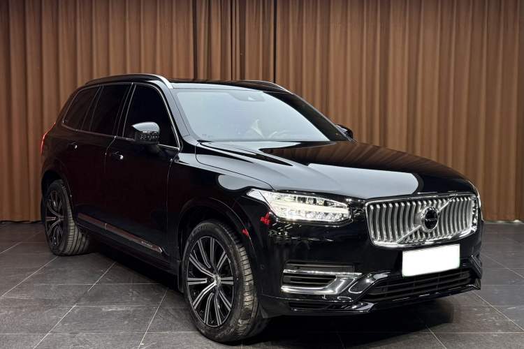 Used Volvo XC90 New Energy 2022 E-Drive Hybrid T8 Luxury Flagship 7-Seater Exterior 3