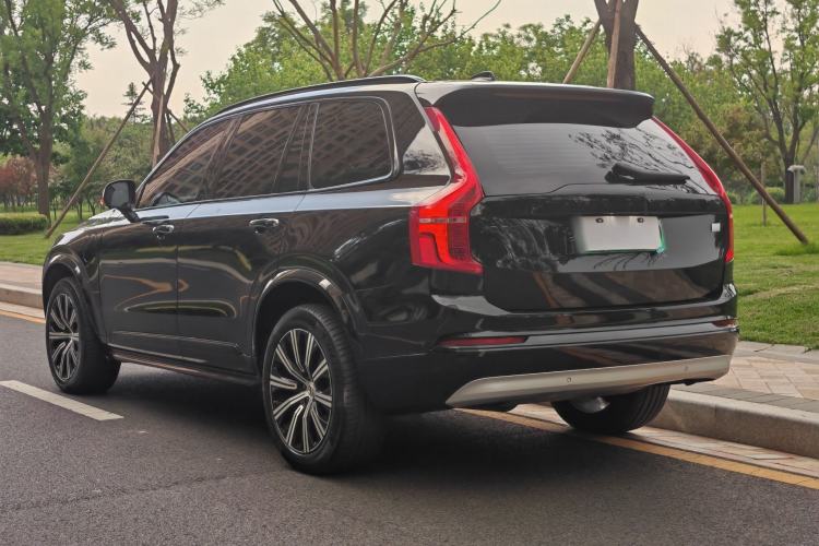 Used Volvo XC90 New Energy 2022 Facelift E-Drive Hybrid T8 Luxury Prestige 7-Seater Exterior 3