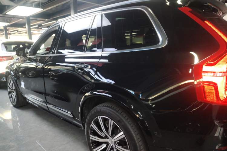 Used Volvo XC90 New Energy 2022 Facelift E-Drive Hybrid T8 Luxury Prestige 7-Seater Exterior 4
