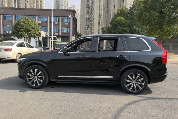 Used Volvo XC90 New Energy 2022 Facelift E-Drive Hybrid T8 Luxury Prestige 7-Seater Exterior 5