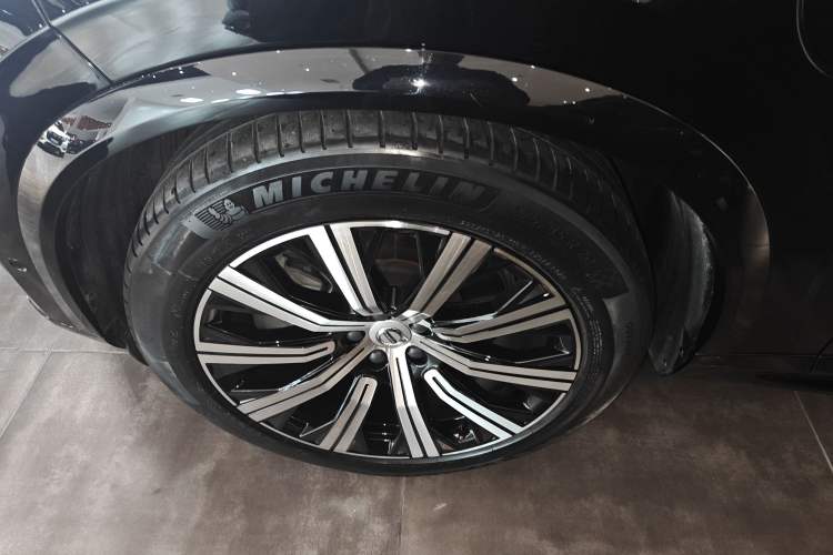 Used Volvo XC90 New Energy 2022 E-Drive Hybrid T8 Luxury Flagship 7-Seater Exterior 7