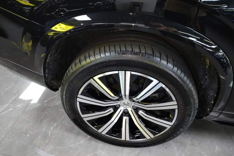 Used Volvo XC90 New Energy 2022 Facelift E-Drive Hybrid T8 Luxury Prestige 7-Seater Exterior 8