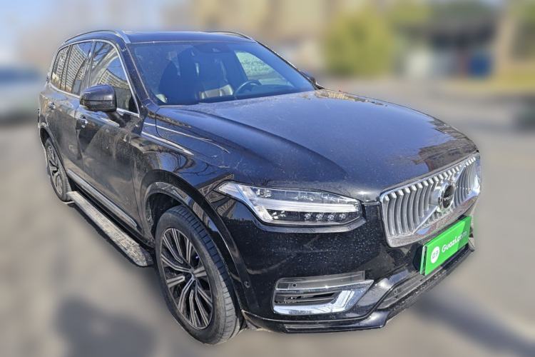 Used Volvo XC90 New Energy 2022 E-Drive Hybrid T8 Luxury Flagship 7-Seater Front Right 45 Deg