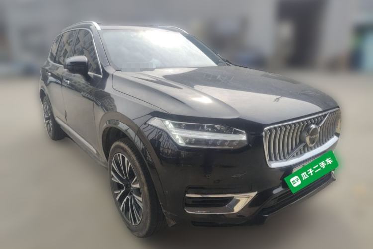 Used Volvo XC90 New Energy 2022 Facelift E-Drive Hybrid T8 Luxury Prestige 7-Seater Front Right 45 Deg