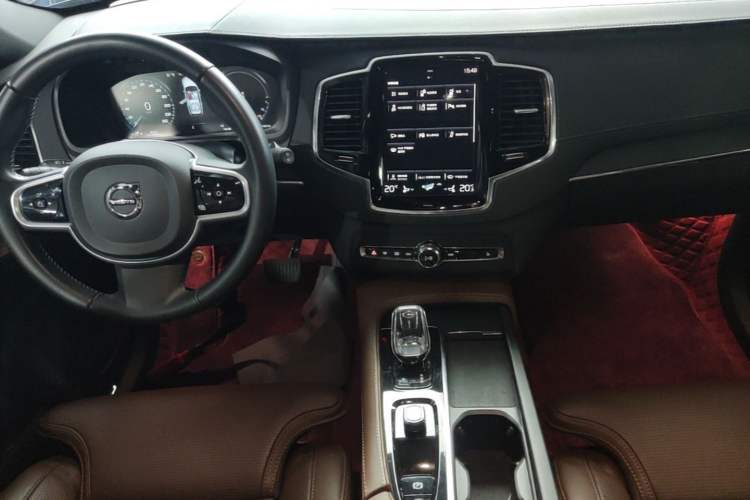 Used Volvo XC90 New Energy 2022 E-Drive Hybrid T8 Luxury Flagship 7-Seater Gear Lever