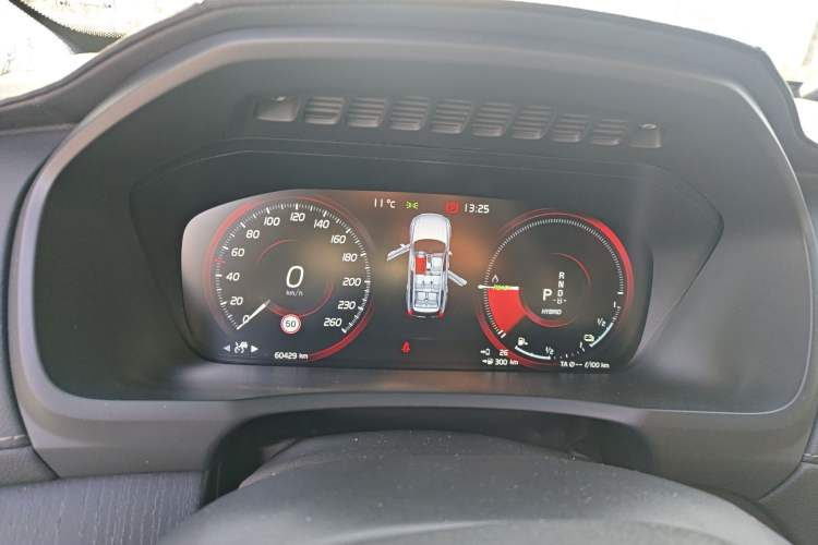 Used Volvo XC90 New Energy 2022 E-Drive Hybrid T8 Luxury Flagship 7-Seater Instrument Cluster