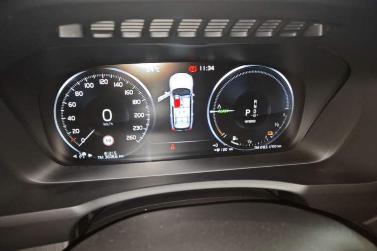 Used Volvo XC90 New Energy 2022 E-Drive Hybrid T8 Luxury Flagship 7-Seater Instrument Cluster