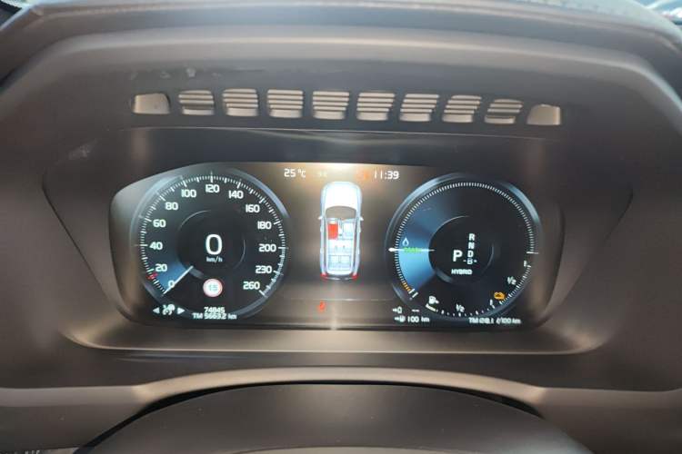 Used Volvo XC90 New Energy 2022 Facelift E-Drive Hybrid T8 Luxury Prestige 7-Seater Instrument Cluster