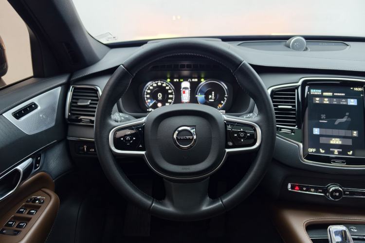 Used Volvo XC90 New Energy 2022 Facelift E-Drive Hybrid T8 Luxury Prestige 7-Seater Interior 10
