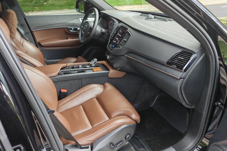 Used Volvo XC90 New Energy 2022 Facelift E-Drive Hybrid T8 Luxury Prestige 7-Seater Interior 2