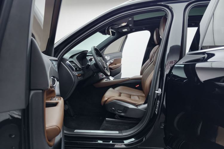 Used Volvo XC90 New Energy 2022 Facelift E-Drive Hybrid T8 Luxury Prestige 7-Seater Interior 6