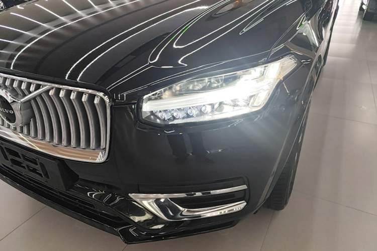 Used Volvo XC90 New Energy 2022 E-Drive Hybrid T8 Luxury Flagship 7-Seater Left Front Headlight