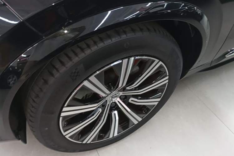 Used Volvo XC90 New Energy 2022 Facelift E-Drive Hybrid T8 Luxury Prestige 7-Seater Left Front Wheel Hub