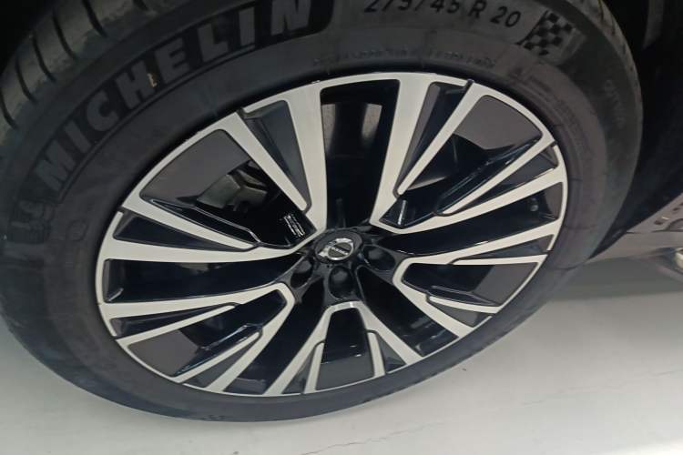 Used Volvo XC90 New Energy 2022 Facelift E-Drive Hybrid T8 Luxury Prestige 7-Seater Left Front Wheel Hub