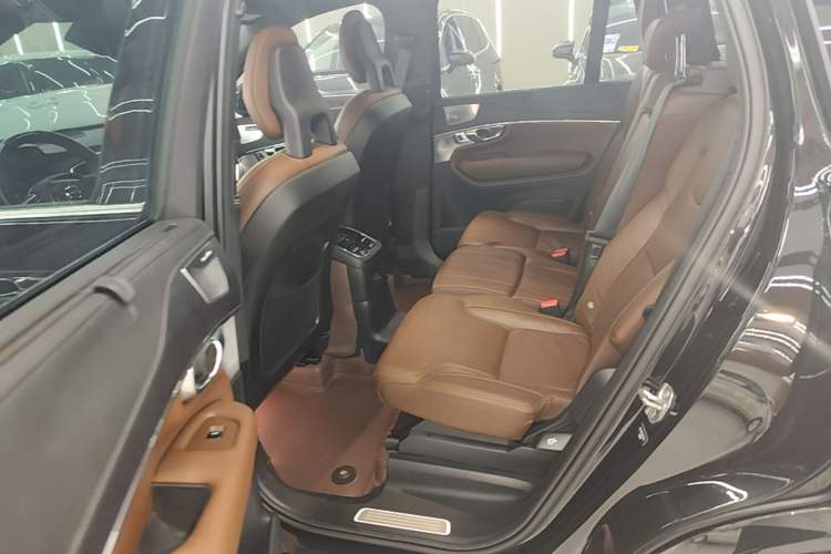 Used Volvo XC90 New Energy 2022 E-Drive Hybrid T8 Luxury Flagship 7-Seater Left Rear Seat