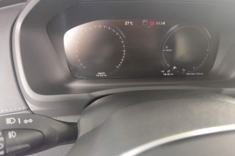 Used Volvo XC90 New Energy 2022 Facelift E-Drive Hybrid T8 Luxury Prestige 7-Seater Odometer Close Up