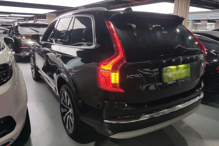Used Volvo XC90 New Energy 2022 E-Drive Hybrid T8 Luxury Flagship 7-Seater Rear Left 45 Deg