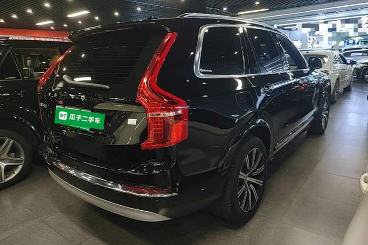 Used Volvo XC90 New Energy 2022 Facelift E-Drive Hybrid T8 Luxury Prestige 7-Seater Rear Right 45 Deg