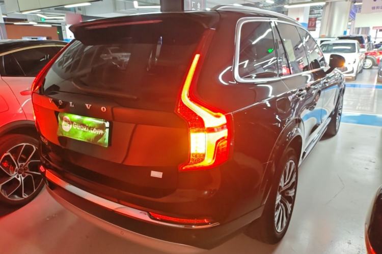 Used Volvo XC90 New Energy 2022 E-Drive Hybrid T8 Luxury Flagship 7-Seater Rear Right 45 Deg