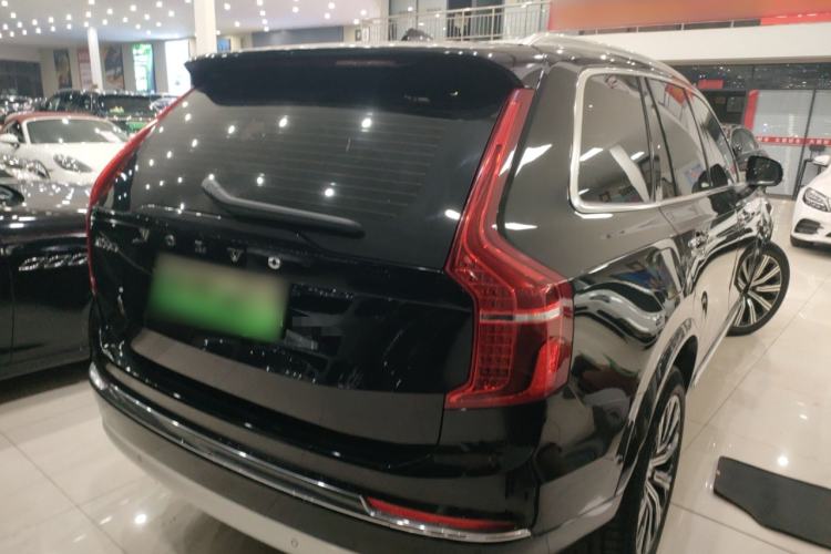 Used Volvo XC90 New Energy 2022 E-Drive Hybrid T8 Luxury Flagship 7-Seater Rear Right 45 Deg