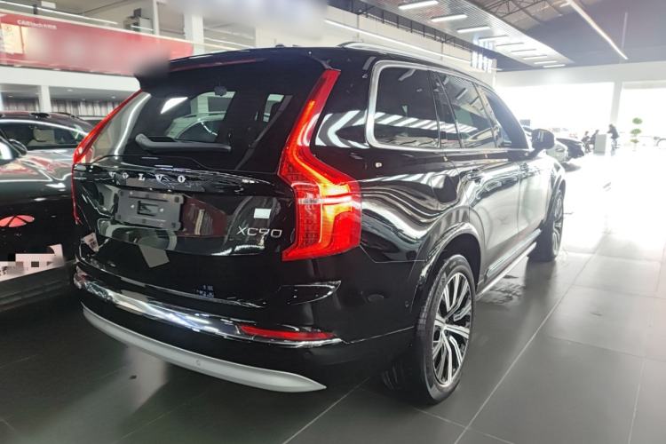 Used Volvo XC90 New Energy 2022 Facelift E-Drive Hybrid T8 Luxury Prestige 7-Seater Rear Right 45 Deg