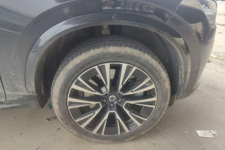 Used Volvo XC90 New Energy 2022 Facelift E-Drive Hybrid T8 Luxury Prestige 7-Seater Right Front Wheel Hub