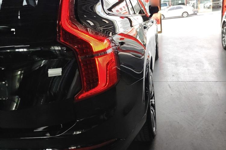 Used Volvo XC90 New Energy 2022 Facelift E-Drive Hybrid T8 Luxury Prestige 7-Seater Right Rear Taillight